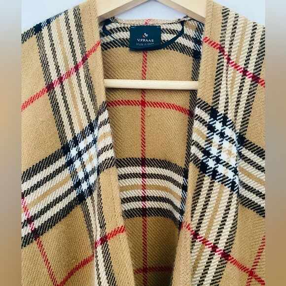 Check Plaid Fringe Poncho One size fits most Comfy Cozy - Picture 3 of 6